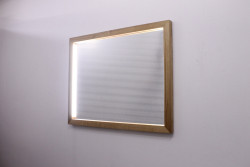 Зеркало прямоугольное с подсветкой- фото